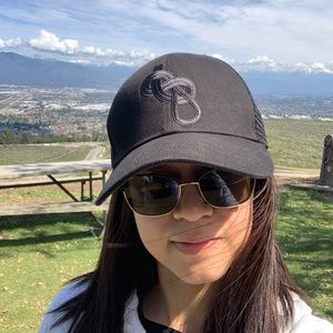 Meet your Posher, Yesenia